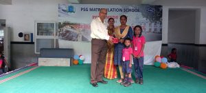 Prize Distribution for Parents (1)